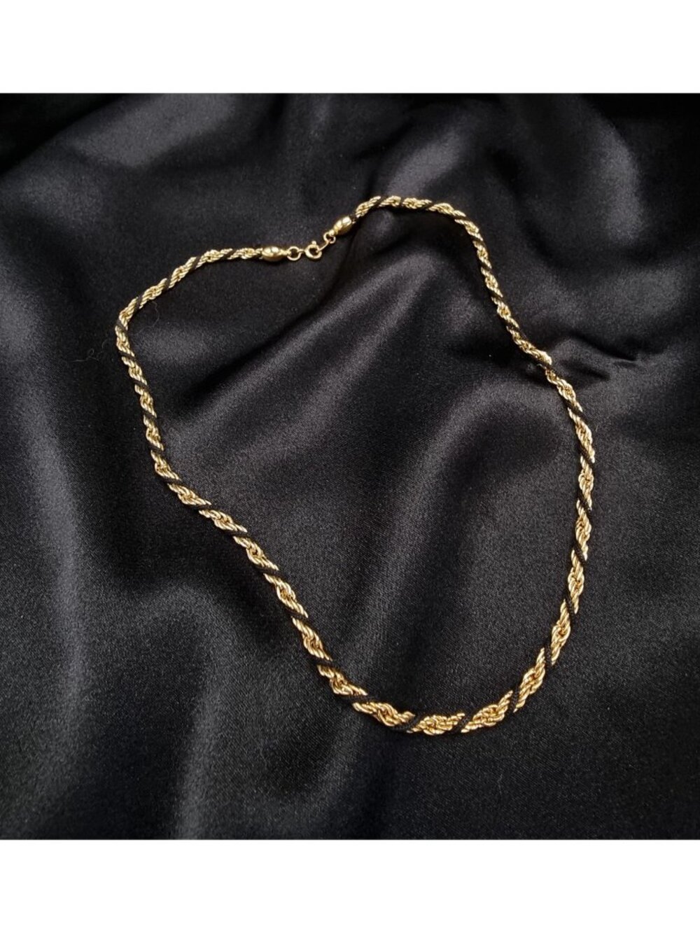 Vintage 1980's-1990's TRIFARI Signed Gold-Tone & Black Braided Rope Chain Neckla
